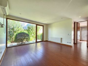 Casa en Venta en Condominio Los Bosques