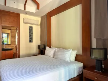 3 Bedrooms Villa for Sale at Rawai 500m - Rawai Beach