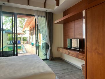 3 Bedrooms Villa for Sale at Rawai 500m - Rawai Beach