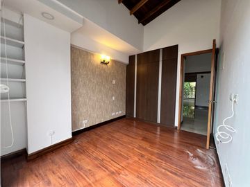 VENTA DE CASA ENVIGADO LA INTERMEDIA