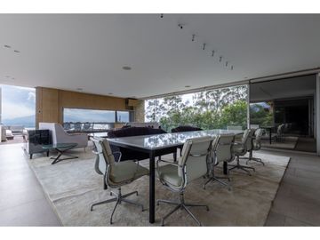 Venta De Casa En Envigado, Loma Del Chocho