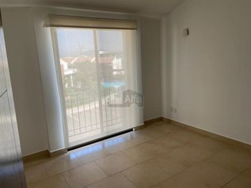 Casa en venta de 4 habitaciones en Cumbres del Lago, Juriquilla, Querétaro