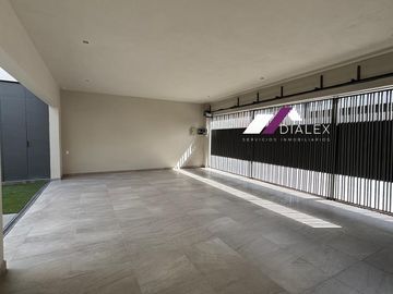 Fracc. Castaños del Vergel -CARRETERA NACIONAL- Casa VENTA Zona Sur MONTERREY
