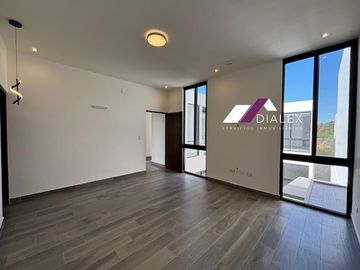 Fracc. Castaños del Vergel -CARRETERA NACIONAL- Casa VENTA Zona Sur MONTERREY