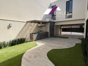 Fracc. Castaños del Vergel -CARRETERA NACIONAL- Casa VENTA Zona Sur MONTERREY