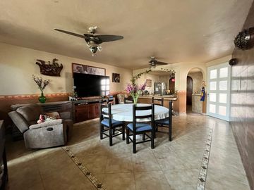 Casa en Venta en Claustros del Río, San Juan del Río, Querétaro.
