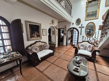 Casa Colonial en venta en Cuauhtémoc, Cuauhtémoc, CDMX.