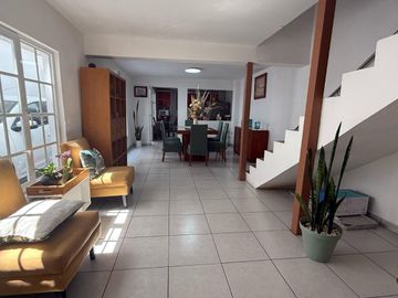 Casa en VENTA, en Jardines de Morelos