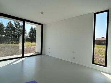 Casa -en venta en Everlinks Golf, Lujan