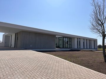 Casa -en venta en Everlinks Golf, Lujan