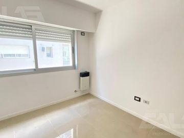 Departamento 2 Ambientes - Balcón - Ituzaingó Norte Centro