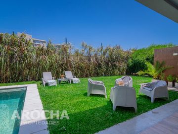 Casa en  venta