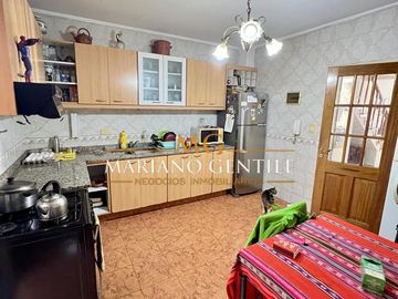DUPLEX 4 Ambientes en VENTA “Parque Patricios”