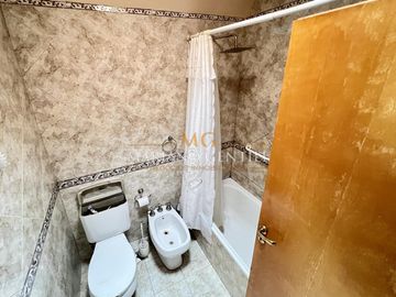 DUPLEX 4 Ambientes en VENTA “Parque Patricios”