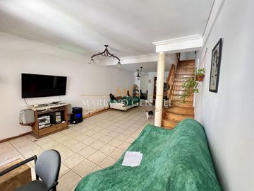 DUPLEX 4 Ambientes en VENTA “Parque Patricios”
