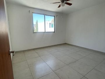 Casa a espaldas de la prepa  Tec Santa Anita