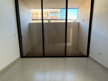 Departamento en Temozón con Piscina y Totalmente Equipado