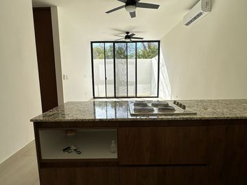 Departamento en Temozón con Piscina y Totalmente Equipado