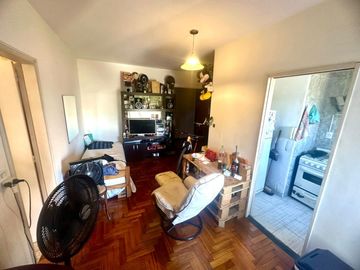 DEPARTAMENTO 2 AMBIENTES EN BARRACAS VENTA