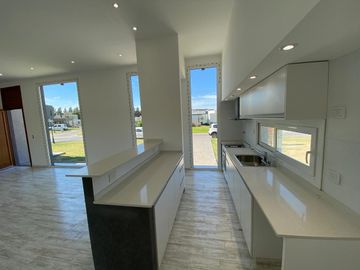 Casa en Barrio San Felipe, Canning