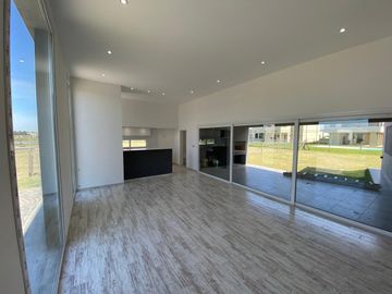 Casa en Barrio San Felipe, Canning