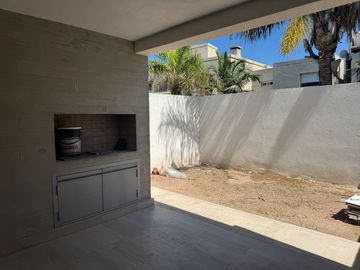 Venta de Duplex a Estrenar 3 Dormitorios - Chacra del Norte