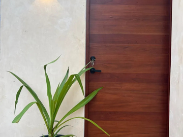 Venta de casa residencial de 2 Habitaciones con piscina en García Gineres