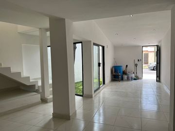 CASA EN VENTA HACIENDA LAS PUENTES SAN NICOLAS $3,090,000MDP