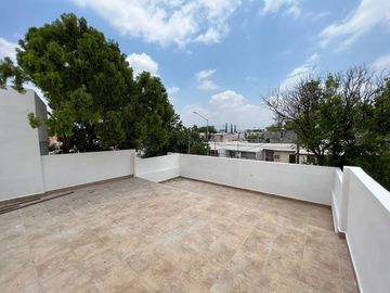 CASA EN VENTA HACIENDA LAS PUENTES SAN NICOLAS $3,090,000MDP