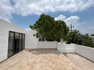 CASA EN VENTA HACIENDA LAS PUENTES SAN NICOLAS $3,090,000MDP