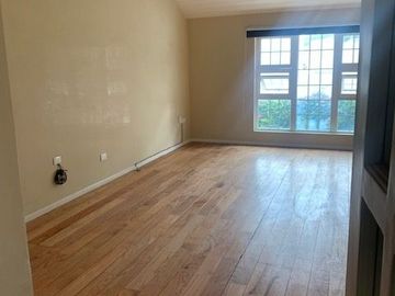 HERMOSA CASA ESTILO CALIFORNIANO