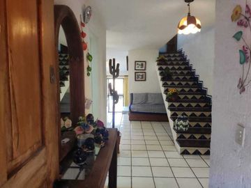 Casa  con alberca común, de 2 recámaras