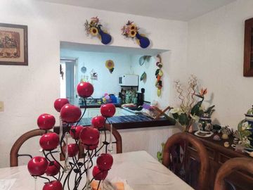 Casa  con alberca común, de 2 recámaras