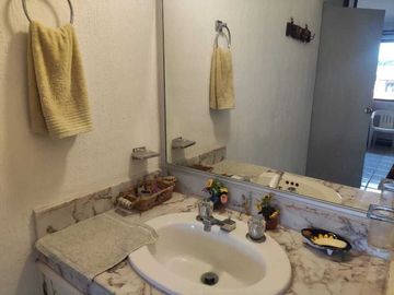 Casa  con alberca común, de 2 recámaras