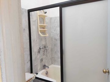 Casa  con alberca común, de 2 recámaras