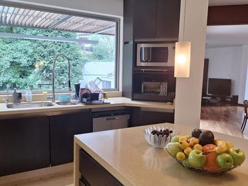 Hermosa casa en Venta y renta en Real del country, Bosque Real