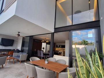 Casa en venta Mérida Yucatán, Privada Parque Natura