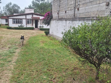 CASA EN VENTA CON GRAN POTENCIAL TERRENO DE 1,634M2
