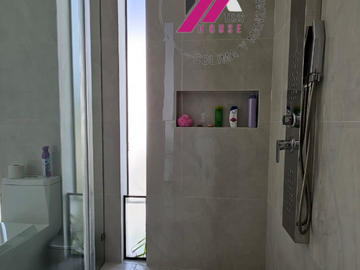 HERMOSA RESIDENCIA DE LUJO EN CONDOMINIO LA HIGUERA