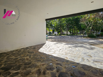 HERMOSA RESIDENCIA DE LUJO EN CONDOMINIO LA HIGUERA