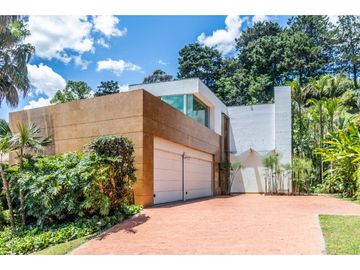 4508976 Venta Casa Poblado Medellín sector los Balsos