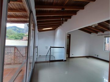 5365057 Venta Casa Sabaneta Antioquia sector San José
