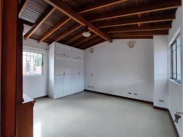 5365057 Venta Casa Sabaneta Antioquia sector San José