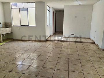 Edificio Multifamiliar en Venta – Excelente Ubicación en Los Olivos