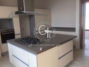 Penthouse en Venta/Renta en Conjunto Arboro