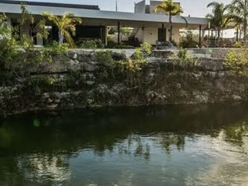 HERMOSA CASA LISTA PARA ESTRENAR DE UNA PLANTA , PRIVADA RESIDENCIAL CON AMENIDA
