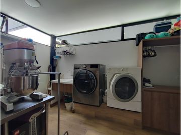 7551568 Venta Casa en Envigado sector Alto de las Palmas