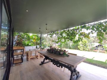 7551568 Venta Casa en Envigado sector Alto de las Palmas