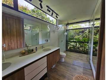 7551568 Venta Casa en Envigado sector Alto de las Palmas