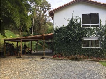 Venta de Casa Campestre en El Retiro